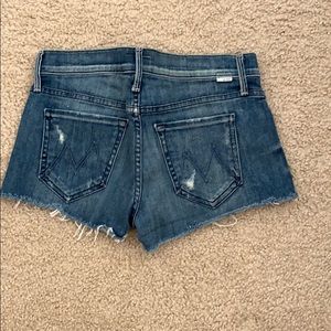 Mother Denim ‘Short Short Fray’ Sz. 25